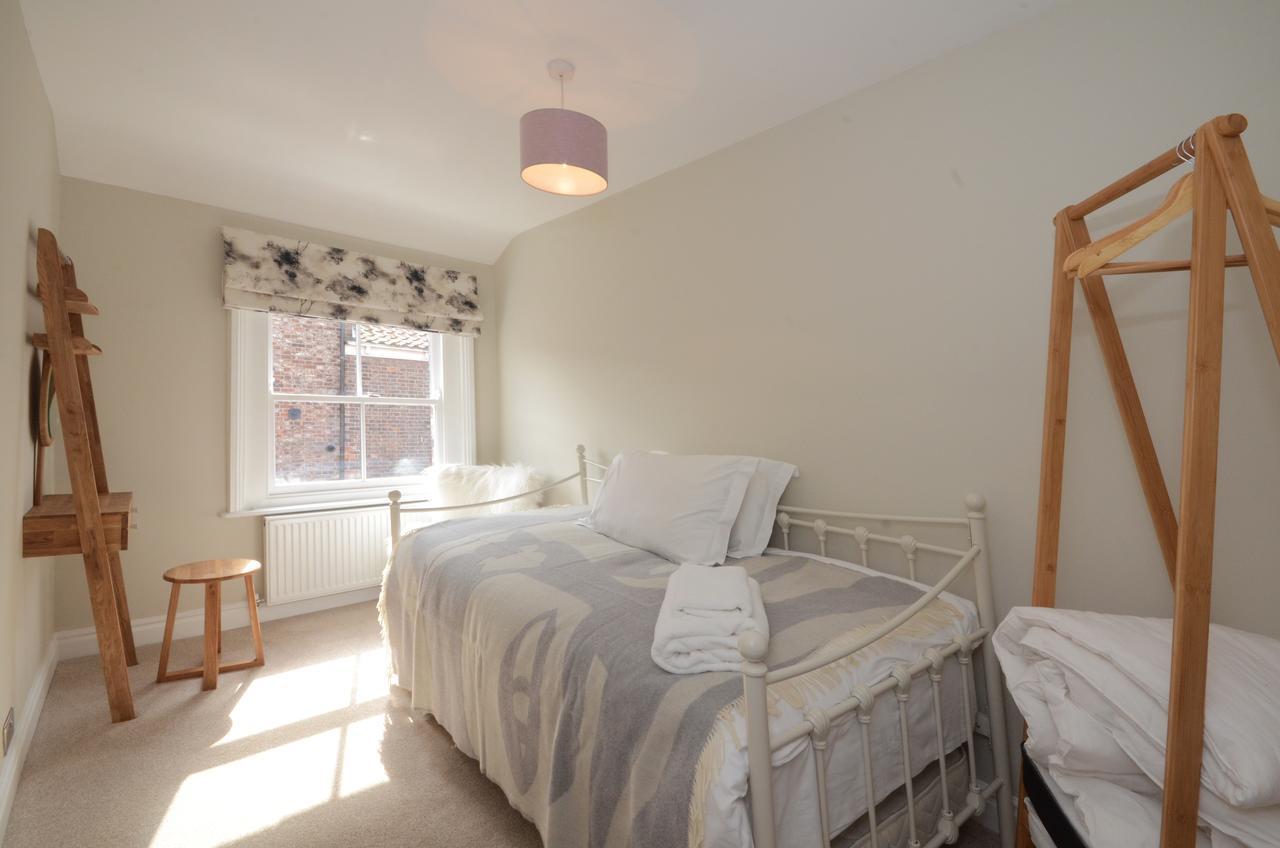 Fossgate Luxury Duplex City Centre Apartment With Free Parking York Exteriör bild